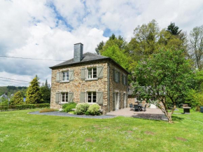 Spacious Cottage with Private Garden in Ardennes